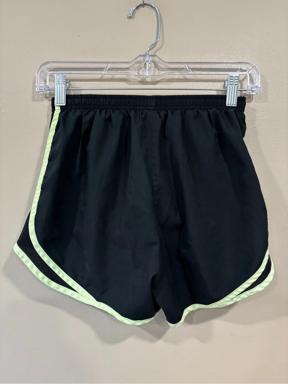 Nike Dri-Fit Women’s Black Active Shorts Size XS